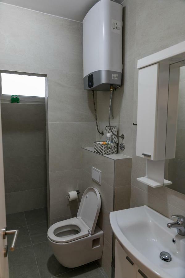 Todor Apartments Center บันยาลูกา ภายนอก รูปภาพ